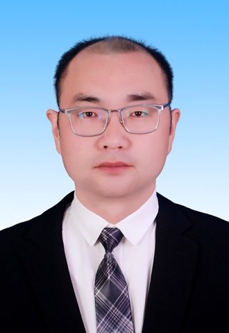 篮球教练马星.jpg