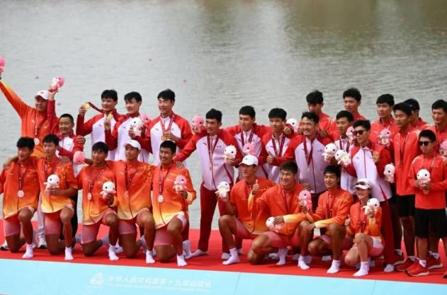 荆门飞桨夺银：郑亚明为我市夺取十五届全运会竞技体育奖牌