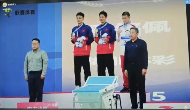 骆铭佩全国青锦赛喜获金牌